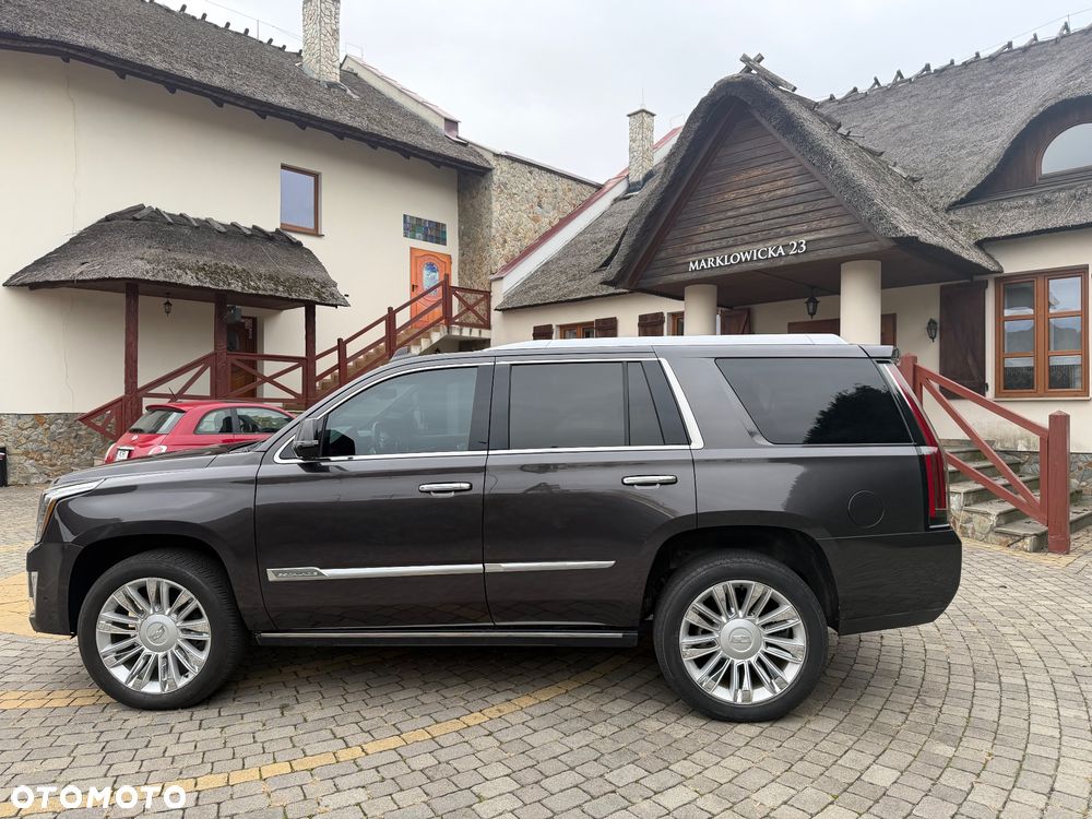 Cadillac Escalade 2018 photo 2