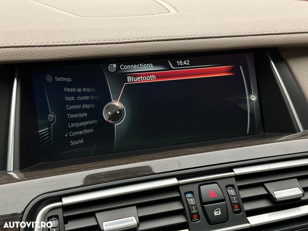 BMW Seria 7 740d xDrive - 17