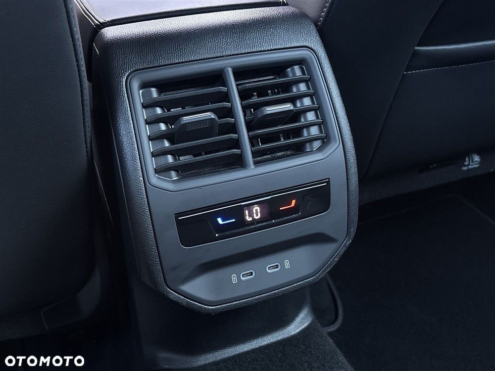 Cupra Formentor 1.5 eTSI mHEV DSG - 34