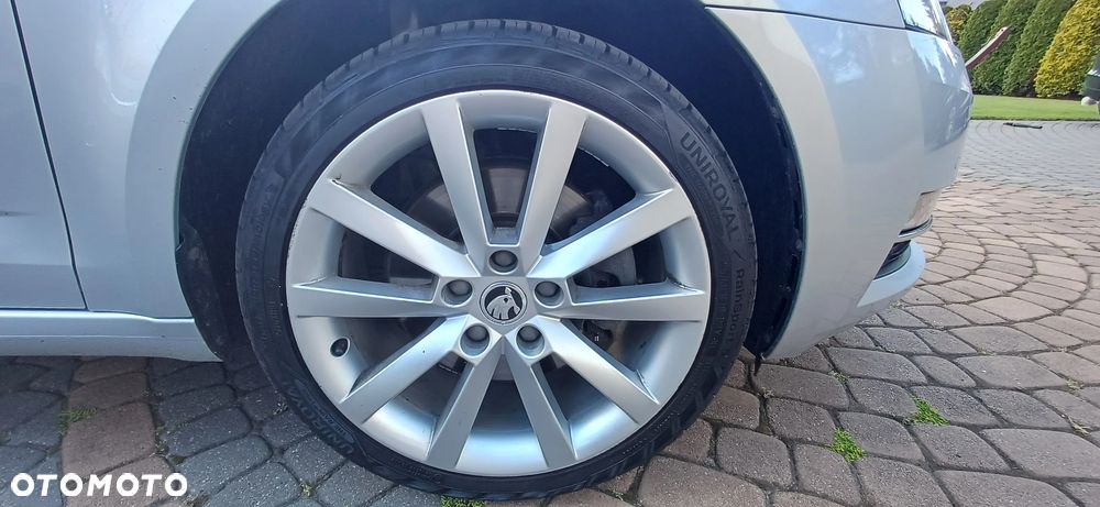 Skoda Octavia 1.8 TSI Joy - 17