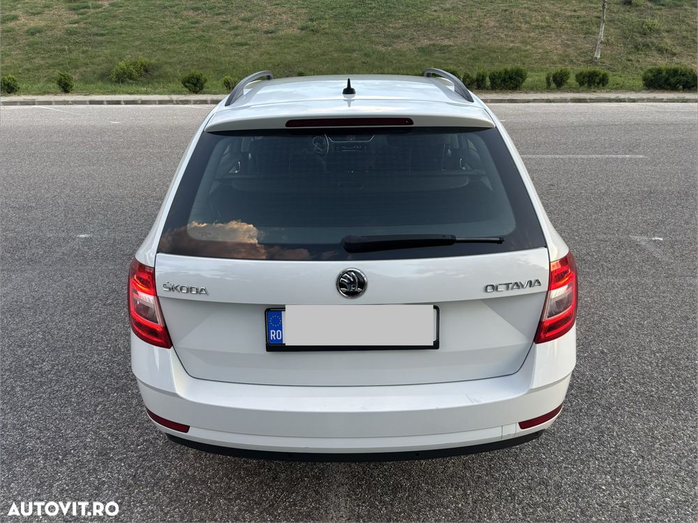 Skoda Octavia 1.6 TDI Active - 4