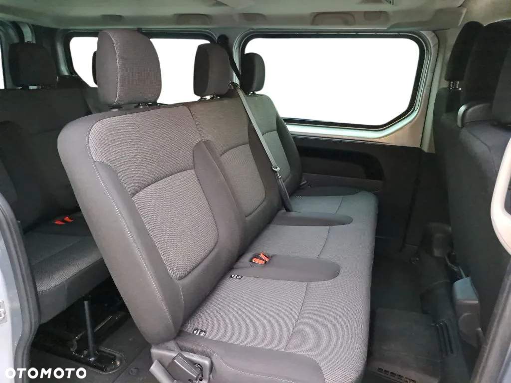 Renault Trafic - 24