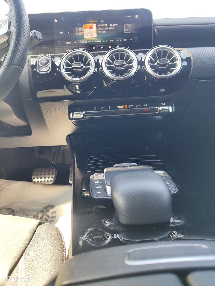 Mercedes-Benz CLA 220 d Shooting Brake AMG Line Aut. - 14