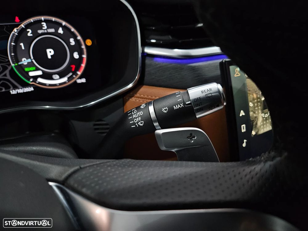 Jaguar F-Pace 2.0 P400e AWD R-Dynamic SE - 21