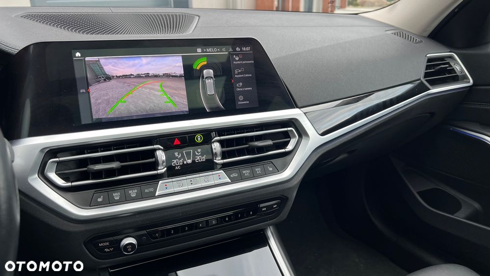 BMW Seria 3 320d xDrive Luxury Line - 9