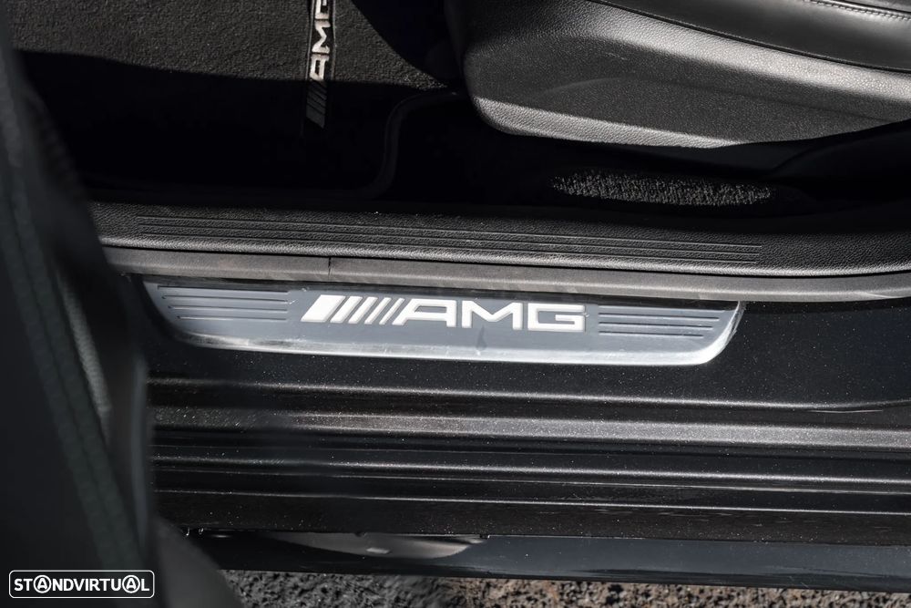 Mercedes-Benz AMG GT 53 4Matic+ - 12
