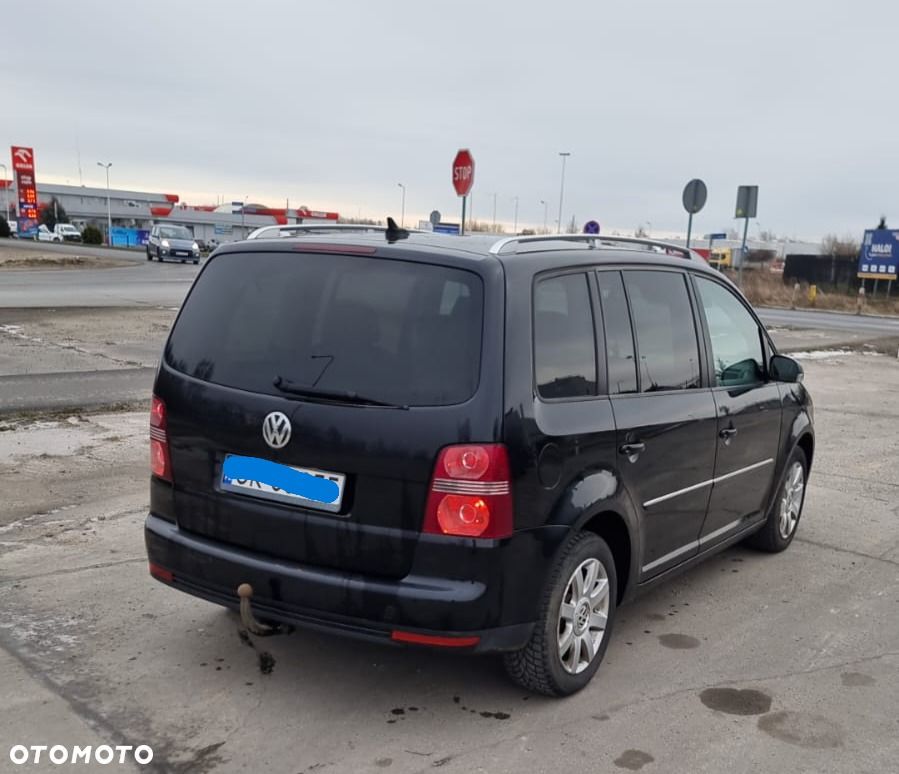 Volkswagen Touran 2.0 TDI Trendline - 3