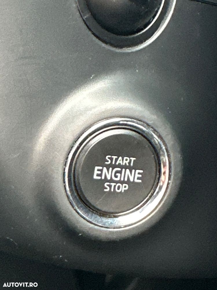 Skoda Octavia 2.0 TDI RS DSG - 22