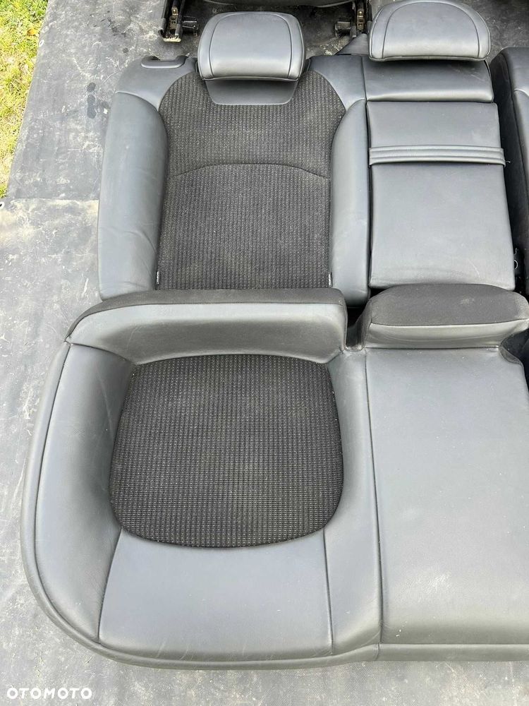 Fotele kanapa środek grzane elektryczne masaż półskóra Citroen C5 III X7 Sedan - 9