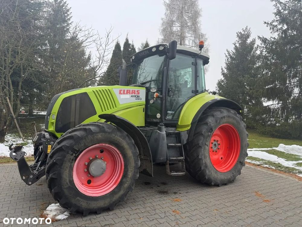 Claas AXION 820 - 3