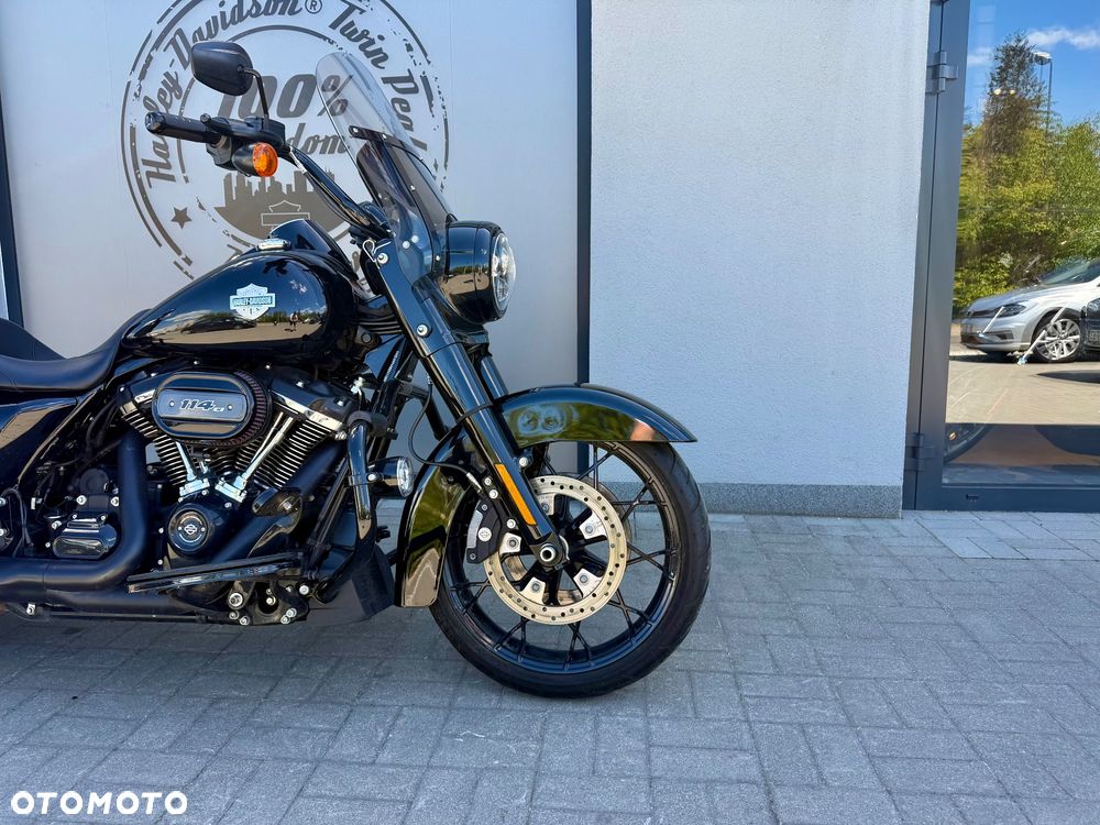 Harley-Davidson Touring Road King - 2
