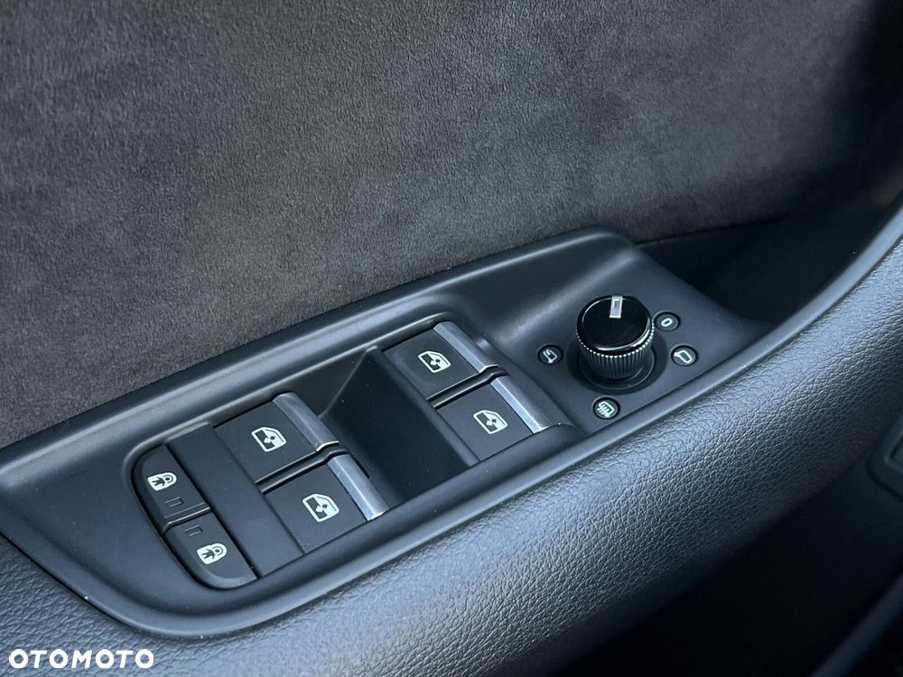 Audi SQ8 TFSI Quattro Tiptronic - 21