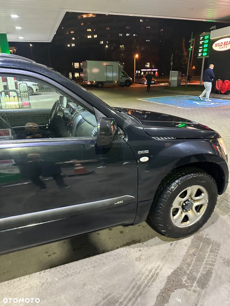 Suzuki Grand Vitara 1.9 DDiS Comfort - 4