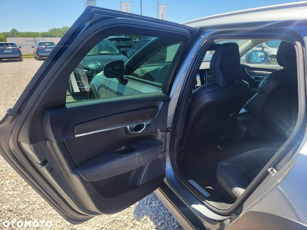 Volvo V90 - 16