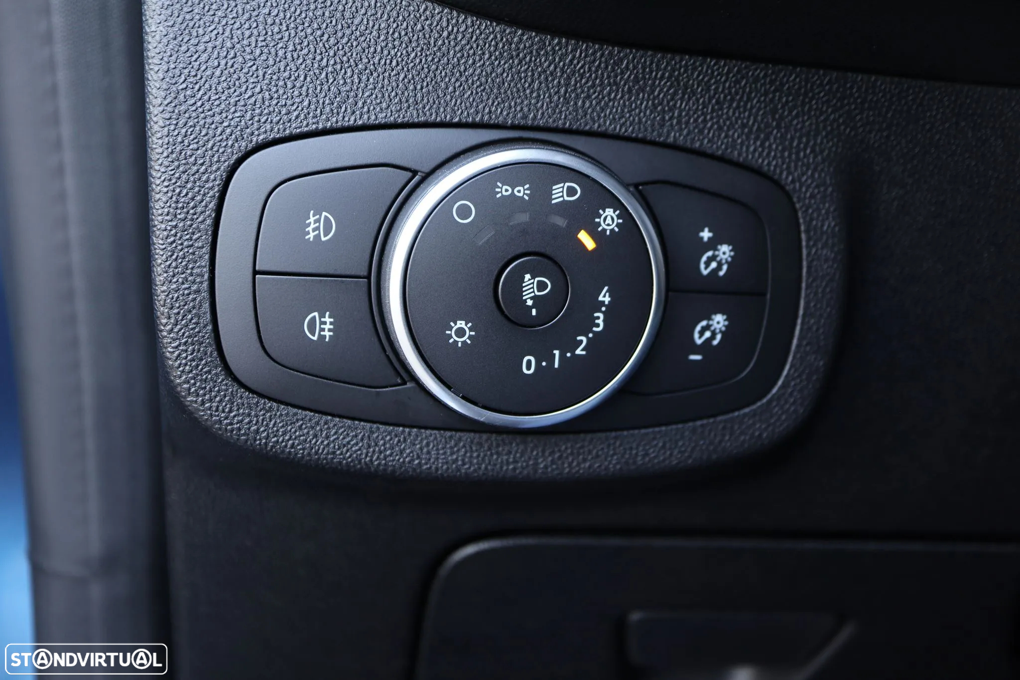 Ford Fiesta 1.5 EcoBoost S&S ST X - 23