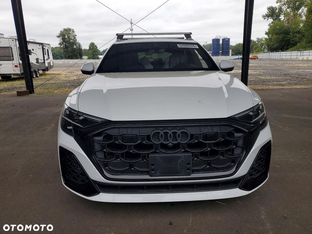 Audi Q8 55 TFSI quattro tiptronic - 6