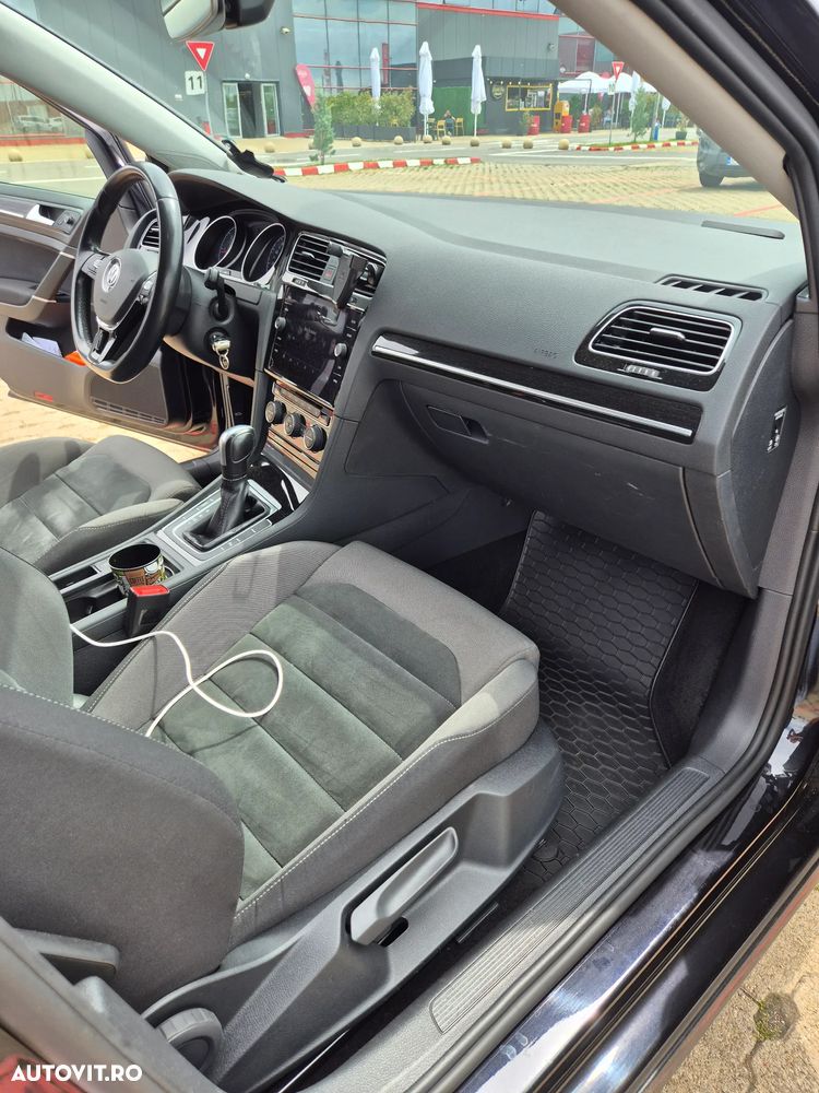 VOLKSWAGEN Golf 2019 — imagine 10