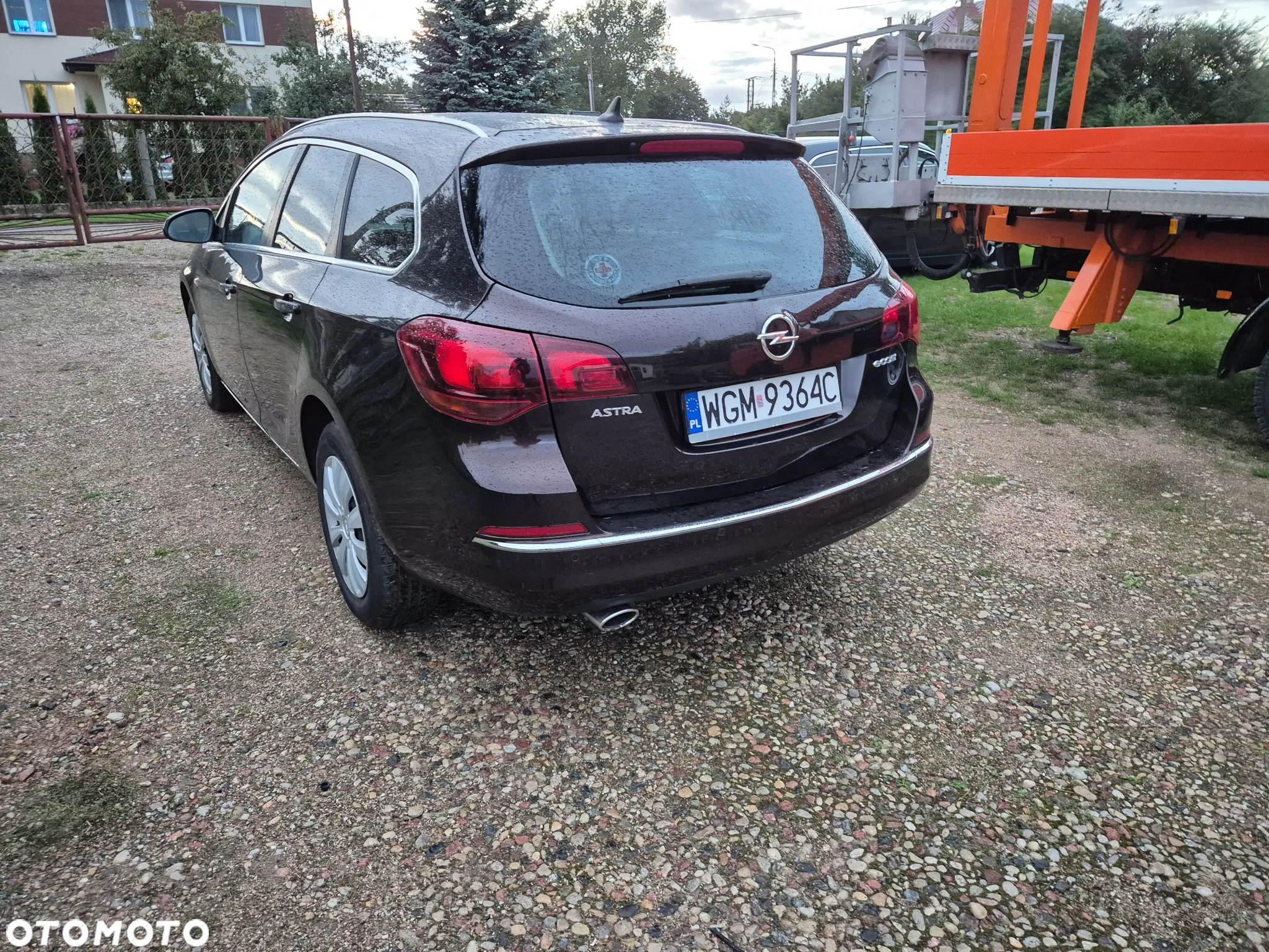 Opel Astra 2.0 CDTI Exklusiv - 11