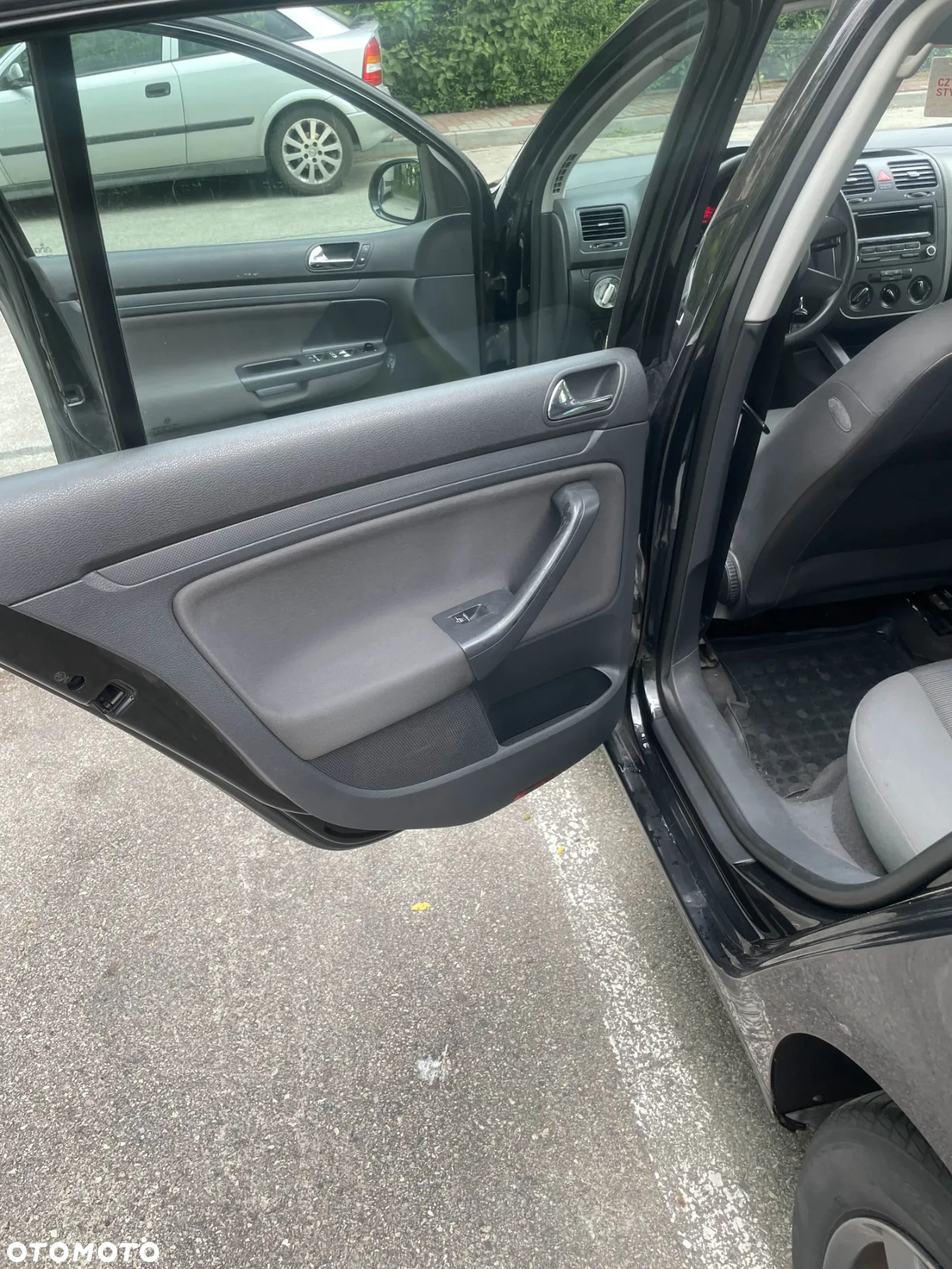 Volkswagen Golf - 3