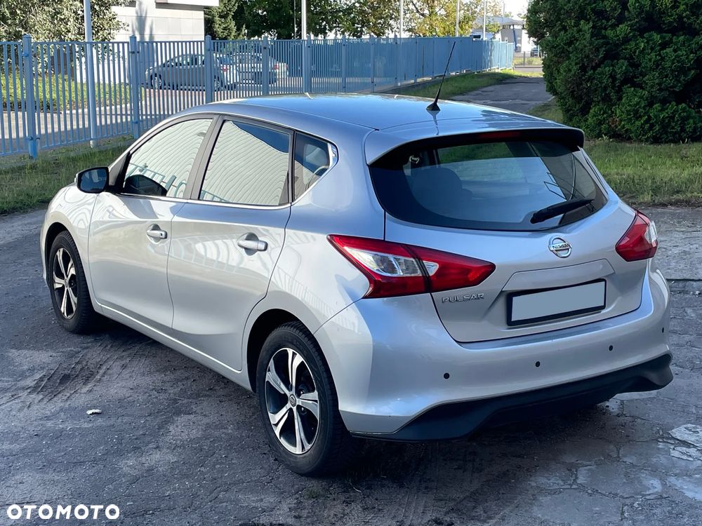 Nissan Pulsar - 4