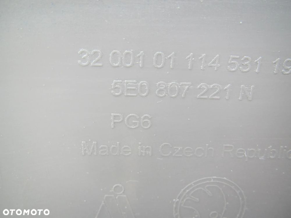 SKODA OCTAVIA 3 III Lift 2017 - 2021 zderzak OE - 9