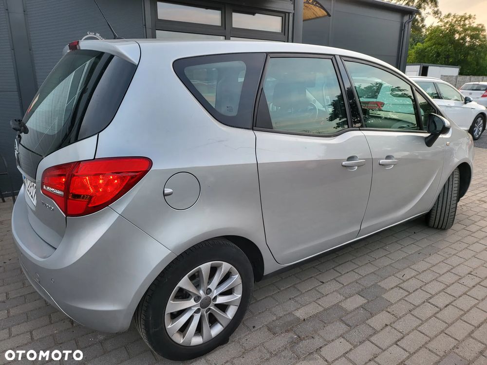 Opel Meriva 1.4 T Cosmo - 15