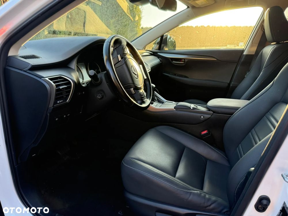 Lexus NX - 17