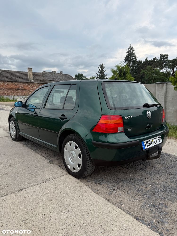 Volkswagen Golf 1.9 TDI Comfortline - 5