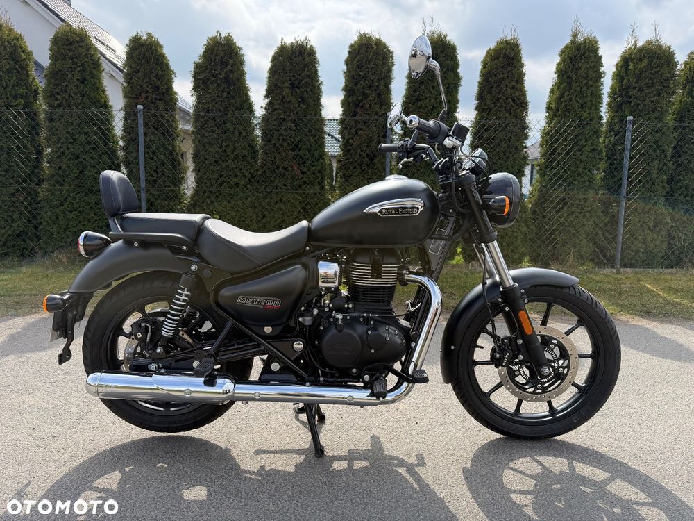 Royal Enfield Meteor - 2