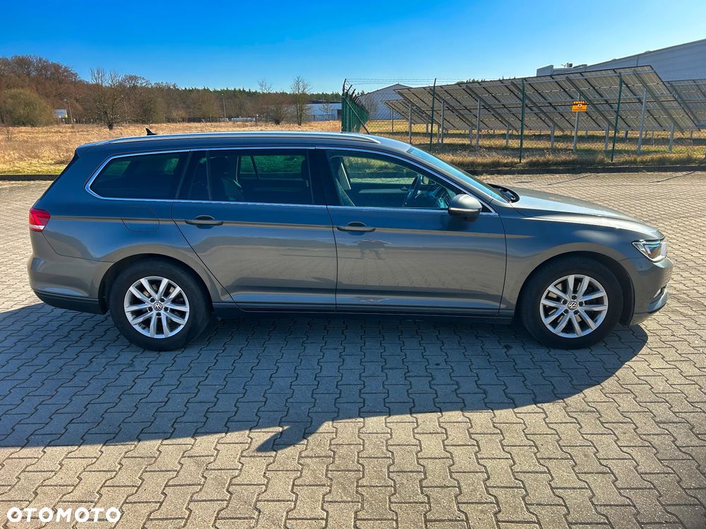 Volkswagen Passat - 15