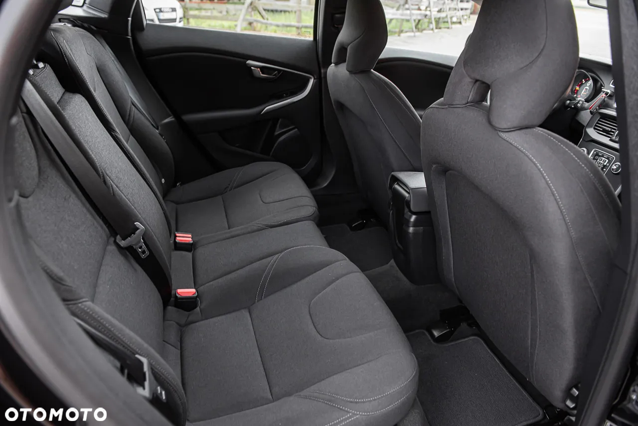 Volvo V40 D2 Drive-E Kinetic - 27