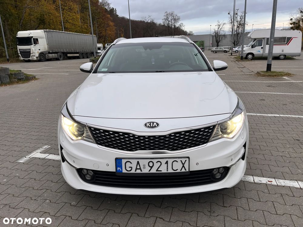 Kia Optima 1.7 CRDI GT Line DCT - 4