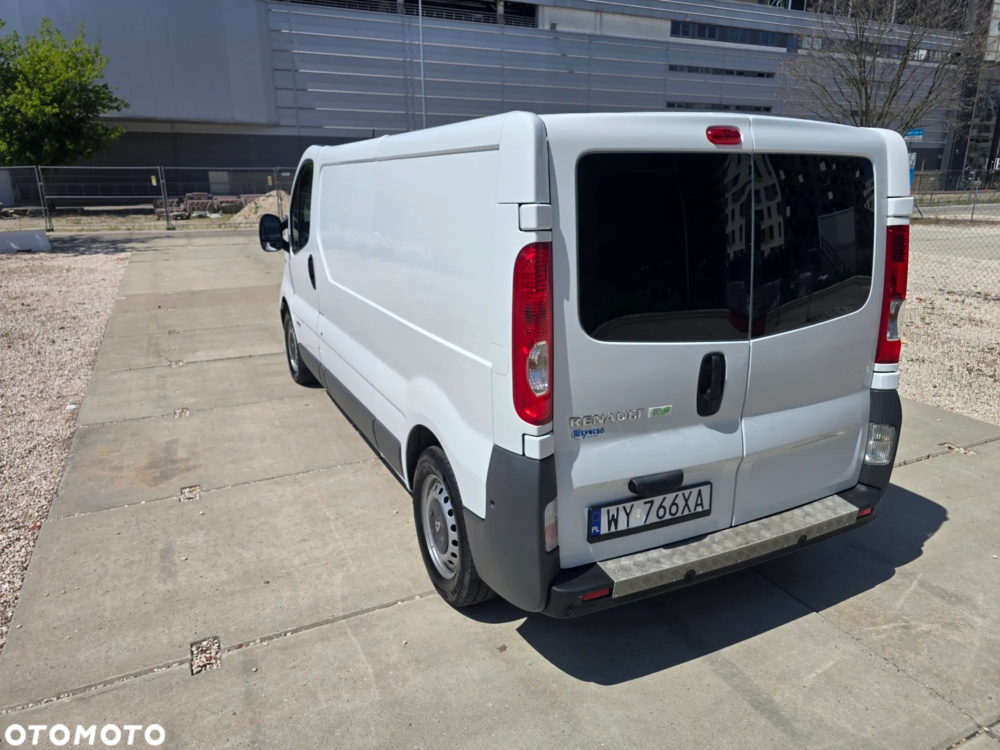 Renault TRAFIC - 9