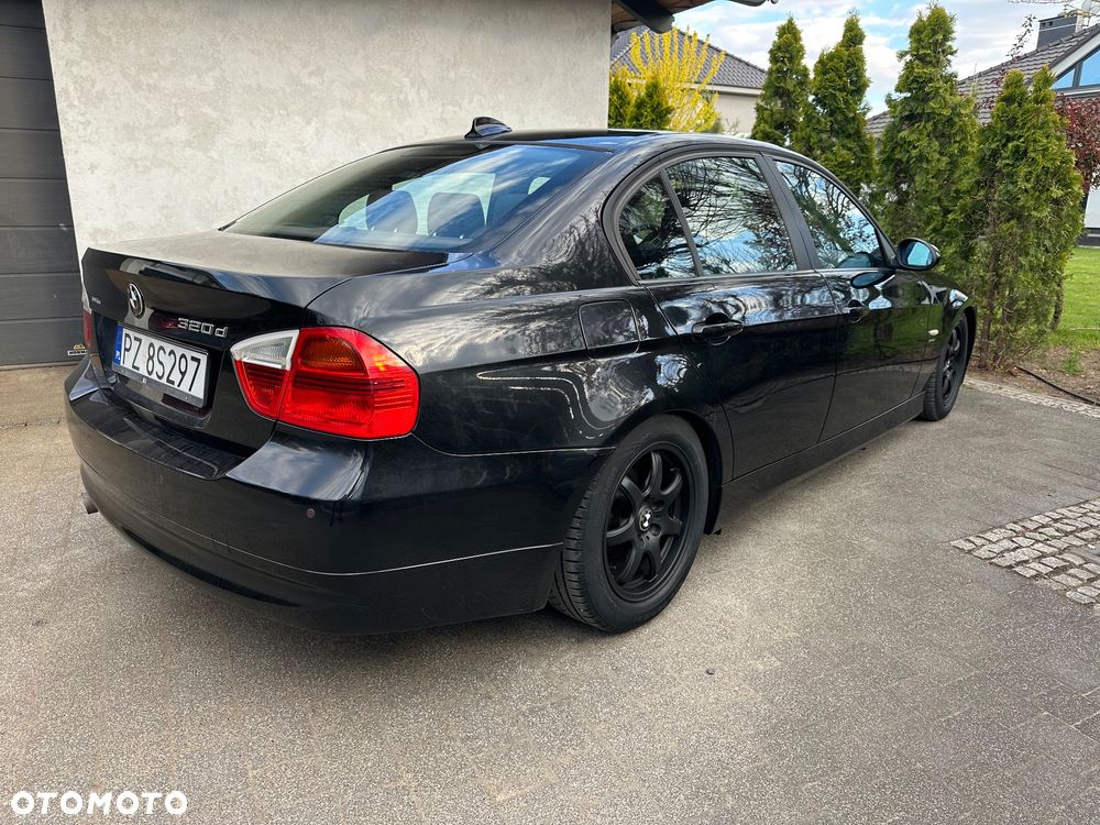 BMW Seria 3 320d - 15