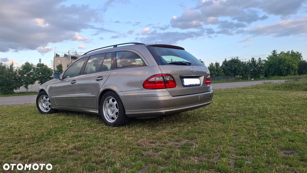 Mercedes-Benz Klasa E - 4