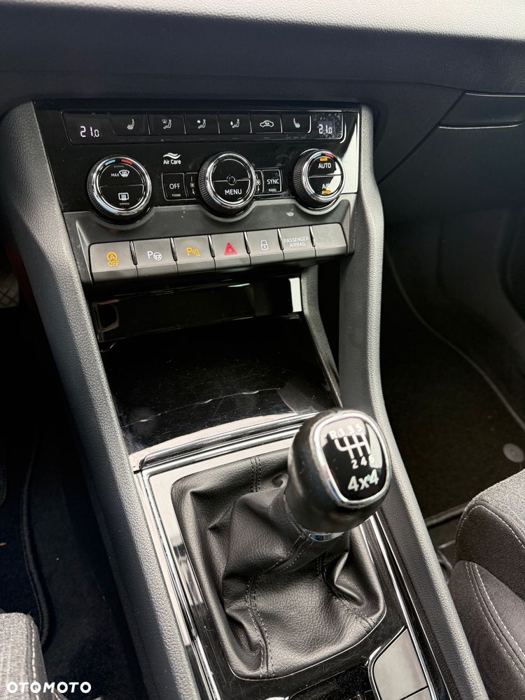 Skoda Karoq 2.0 TDI SCR 4x4 Style - 19