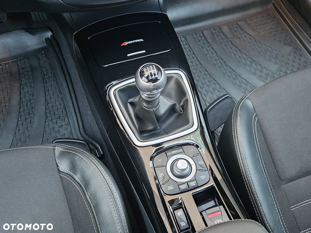 Renault Laguna dCi 150 FAP Bose - 32