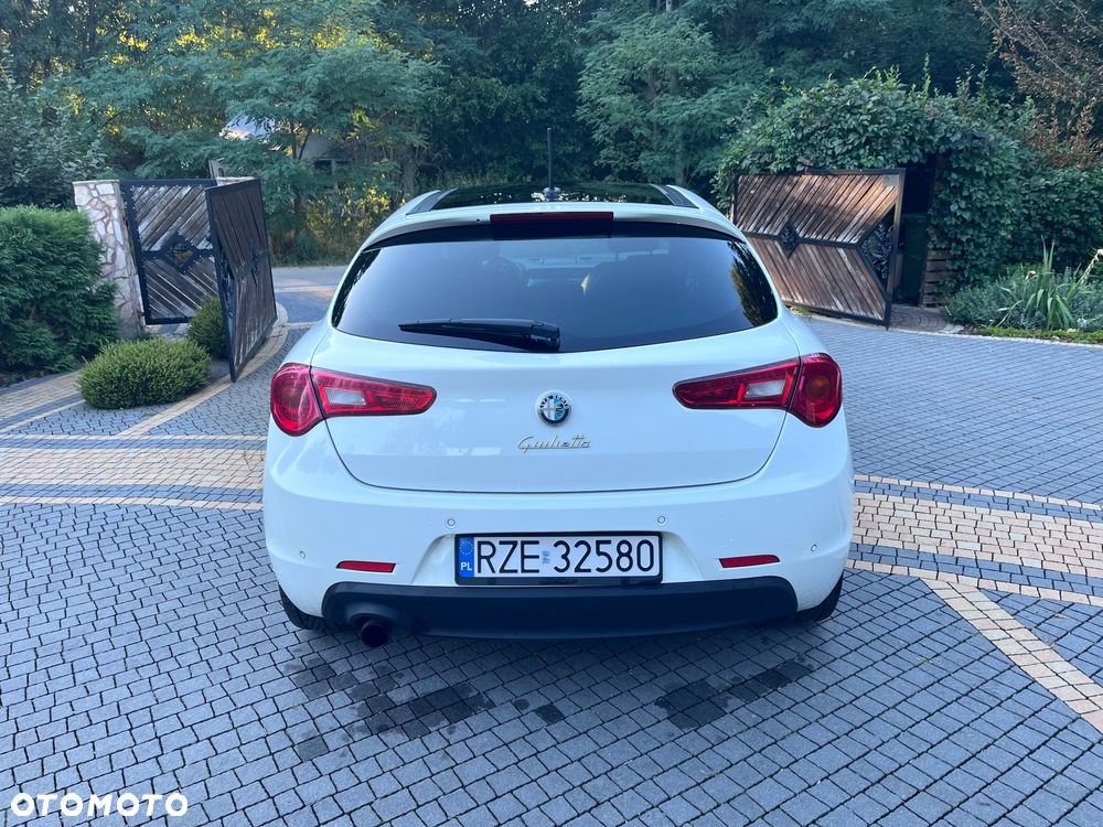 Alfa Romeo Giulietta 1.4 TB MultiAir Distinctive TCT - 5