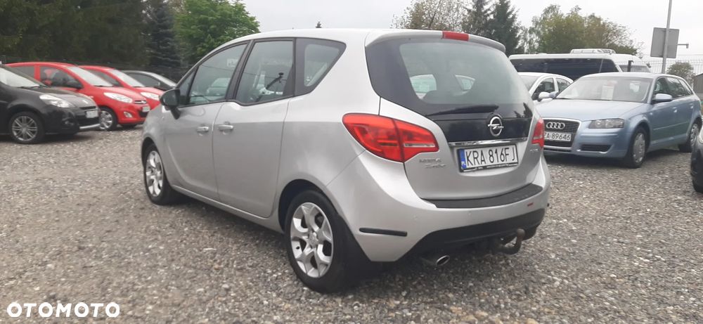 Opel Meriva - 14