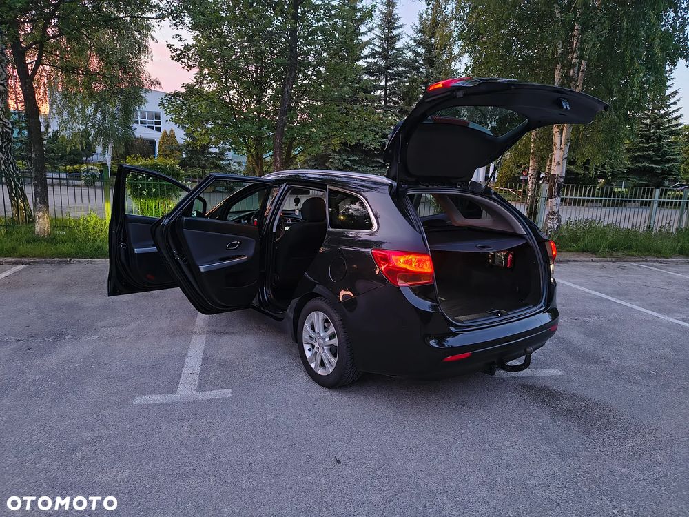 Kia Ceed 1.6 Crdi M Euro2012 - 11