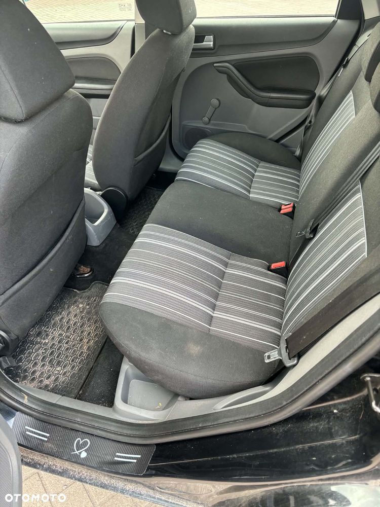 Ford Focus 1.6 Trend EU5 - 5
