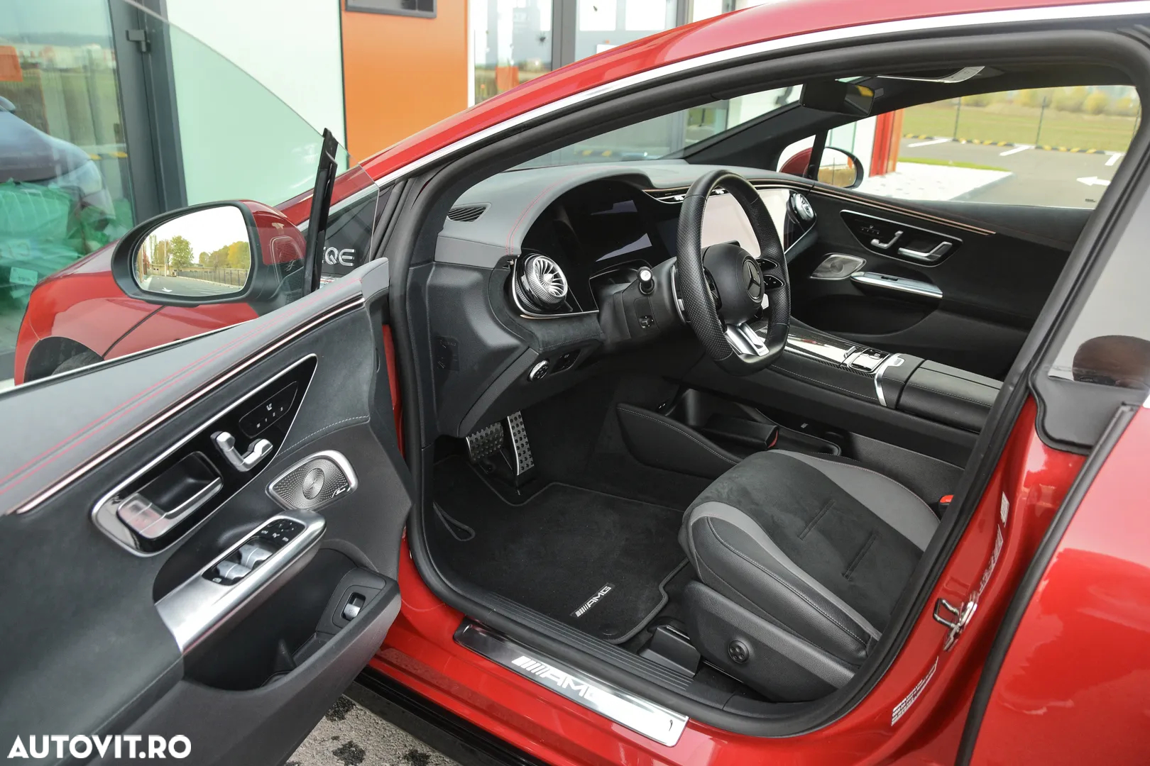 Mercedes-Benz EQE AMG 43 4MATIC - 25
