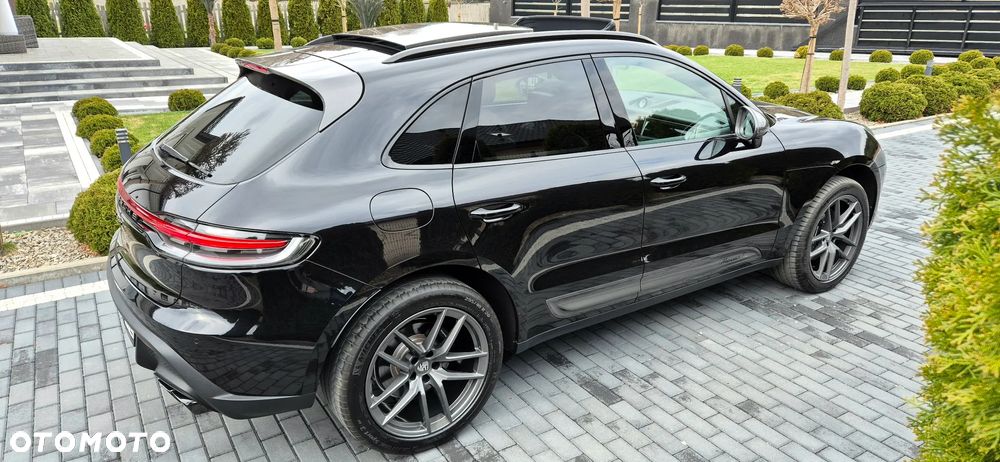 Porsche Macan T - 13