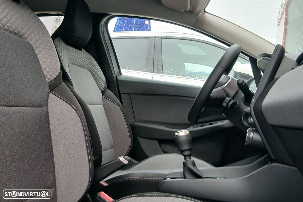 Renault Clio 1.0 TCe Evolution Bi-Fuel - 14