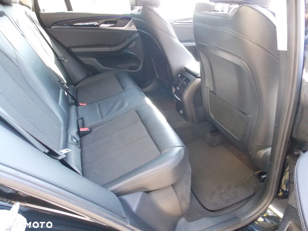 BMW X3 xDrive20d Business Edition sport - 12