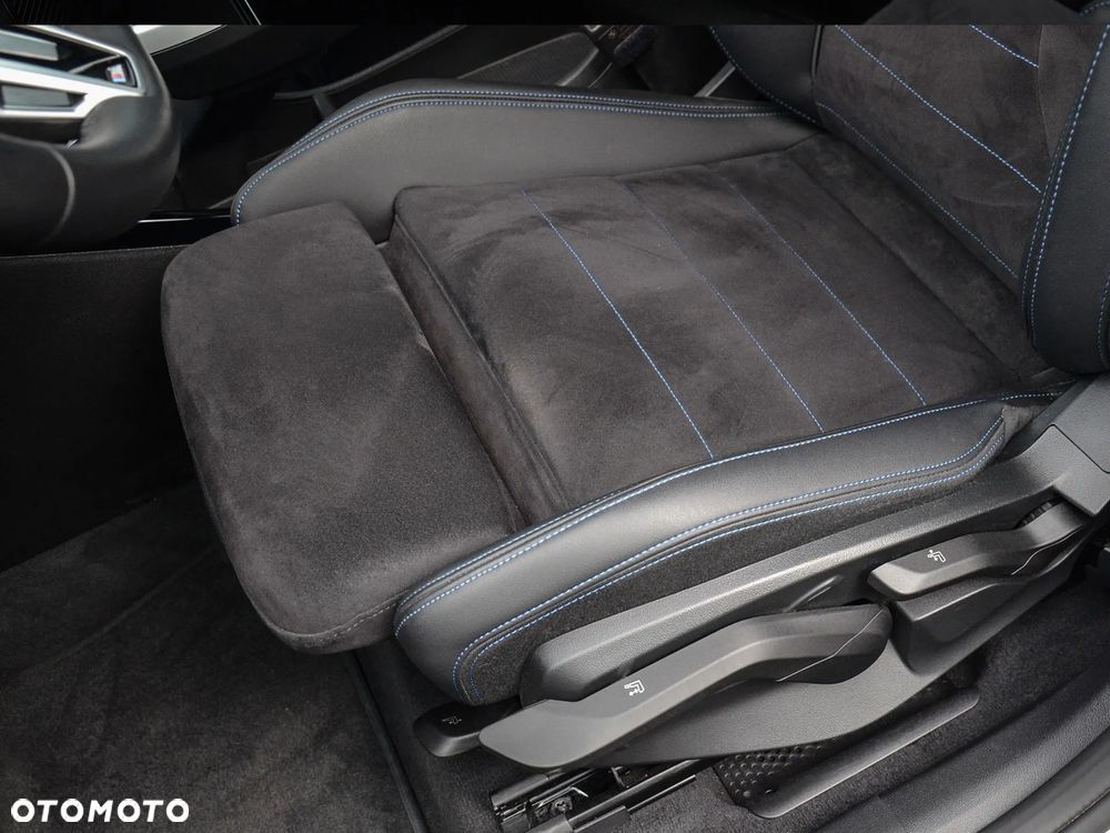 BMW X1 sDrive18i M Sport - 23