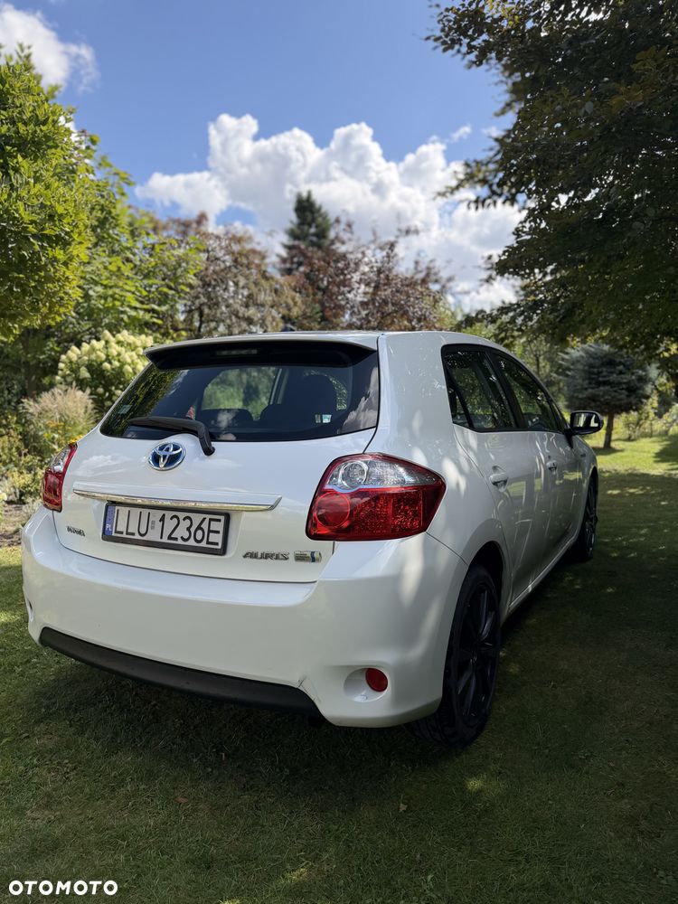 Toyota Auris 1.8 HSD Luna - 3