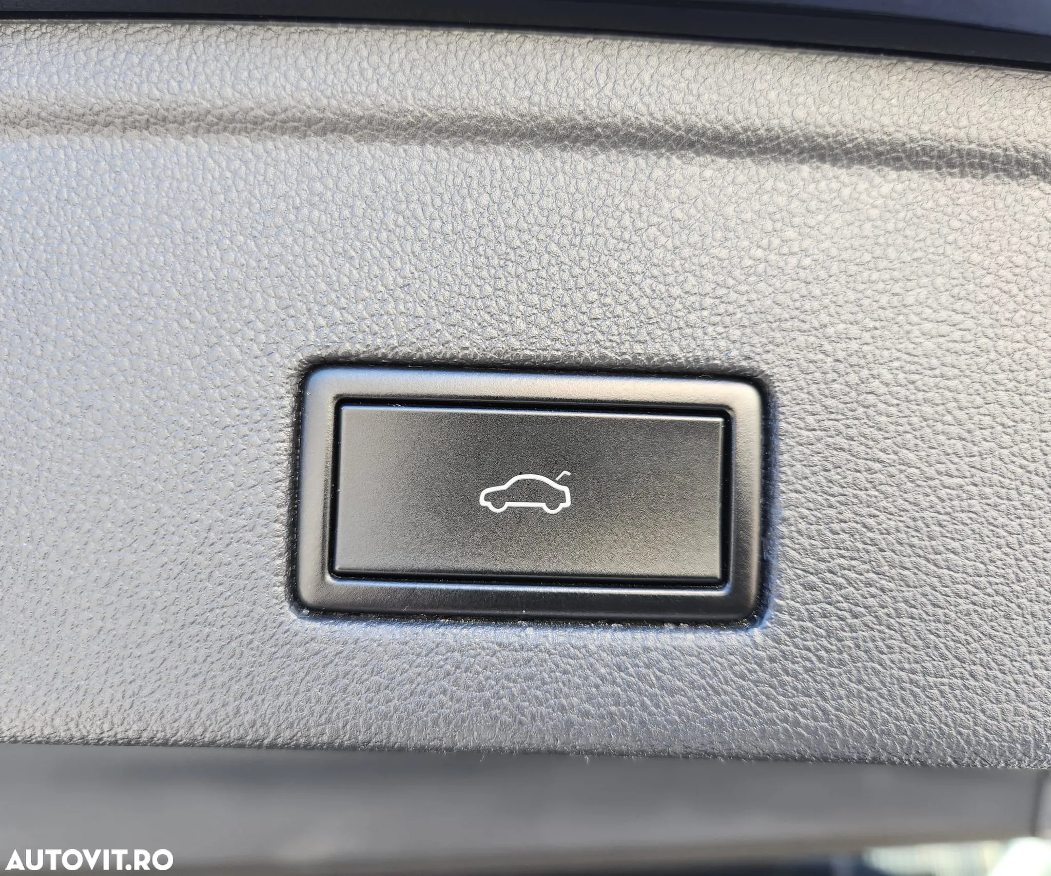 Volkswagen Touareg 3.0 V6 TDI 4Motion DPF Automatik Elegance - 26