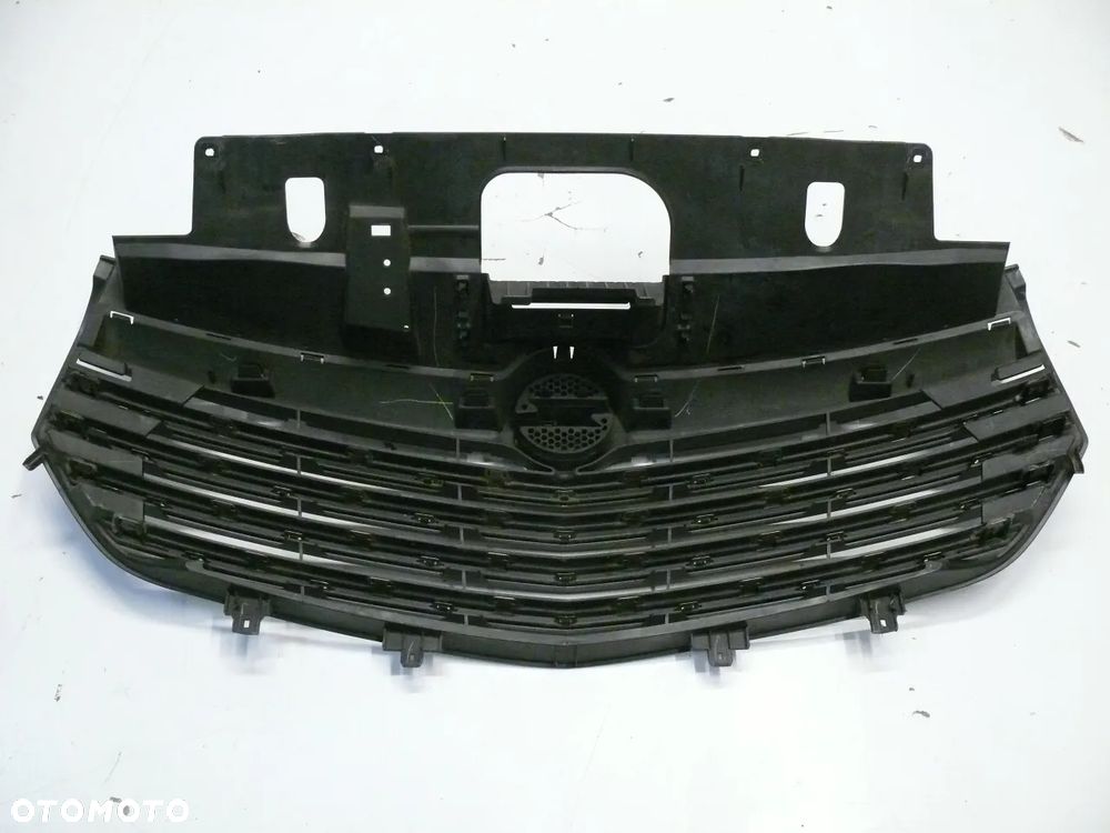 ATRAPA GRILL OPEL VIVARO B II 2014 - 2