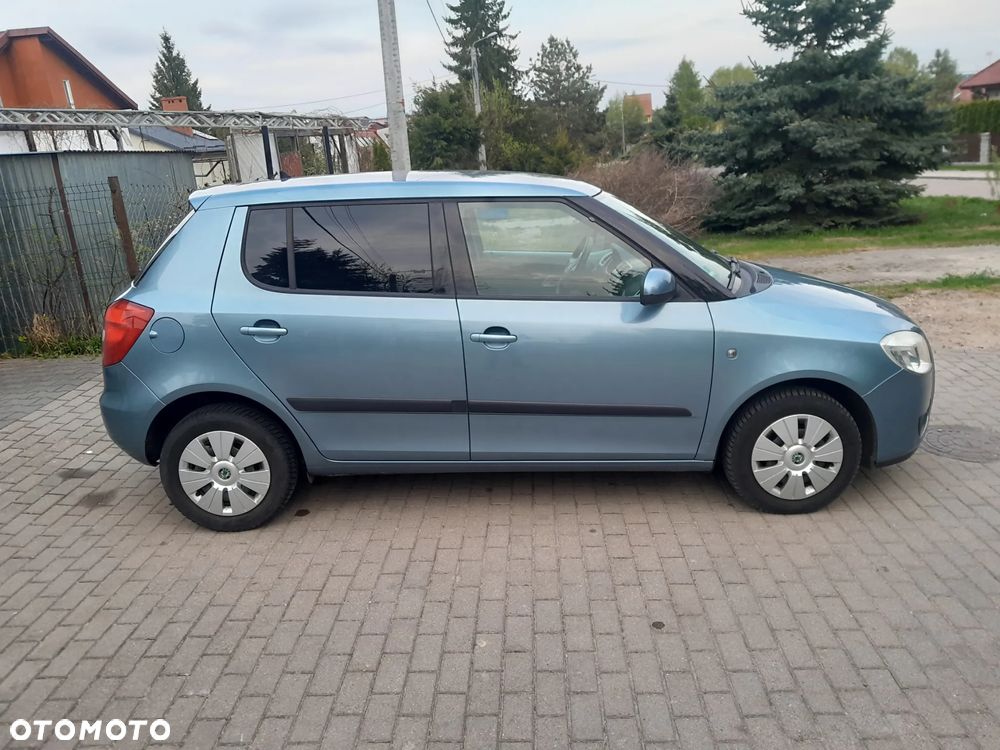 Skoda Fabia 1.2 HTP Elegance - 6